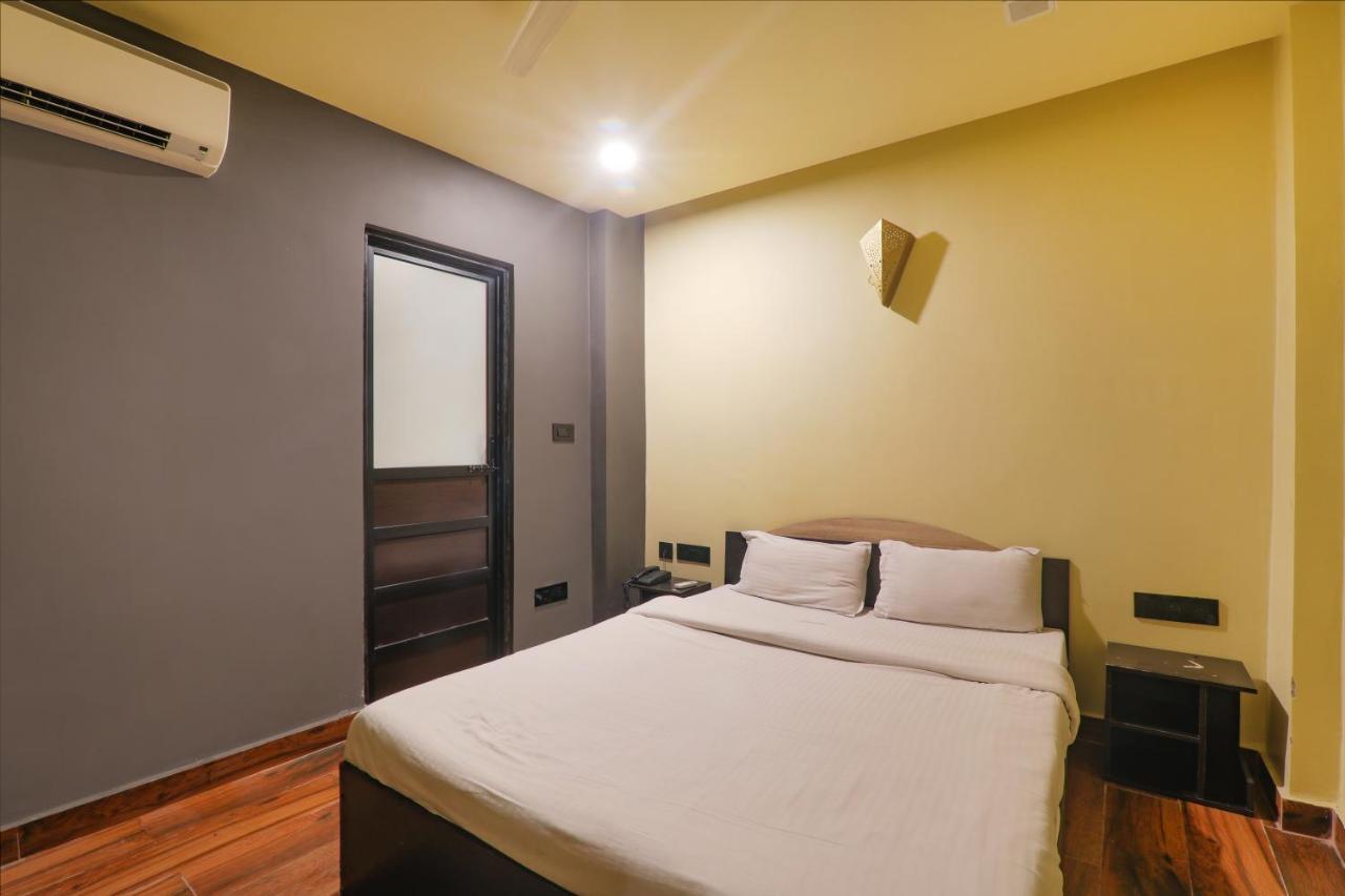 Fabexpress Lemon Grass Hotel Varanasi Exterior photo