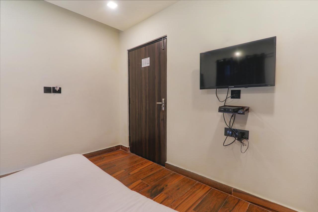 Fabexpress Lemon Grass Hotel Varanasi Exterior photo